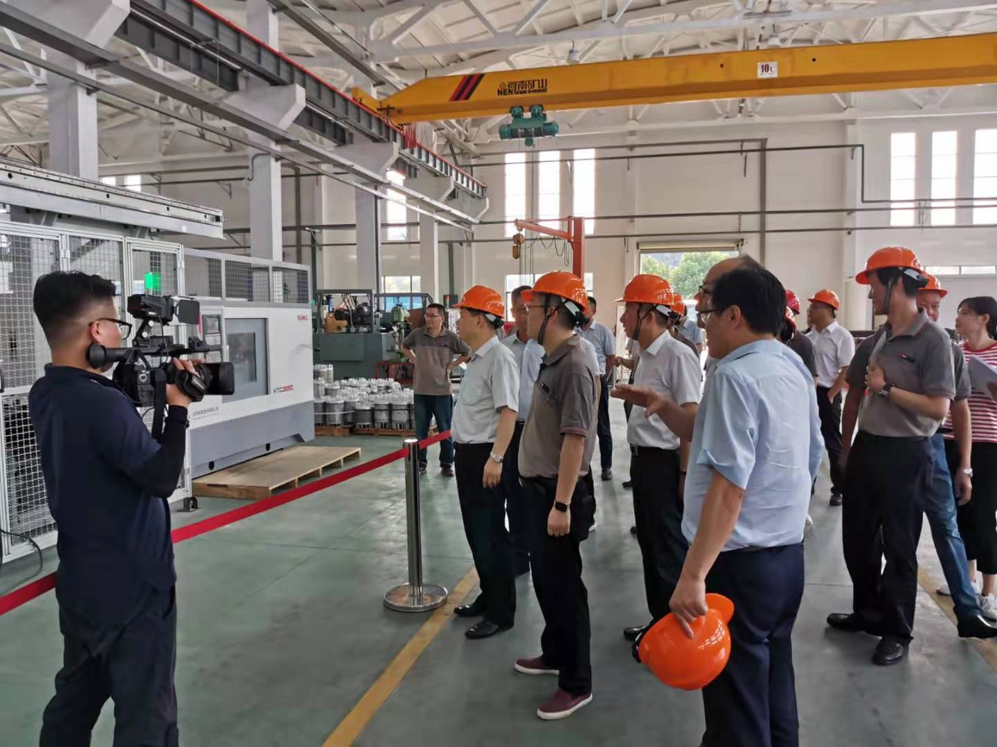 惠山区委书记李秋峰到九游会游戏视察调研